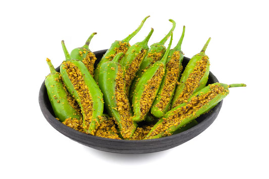 Hari Mirch (Stuffed)